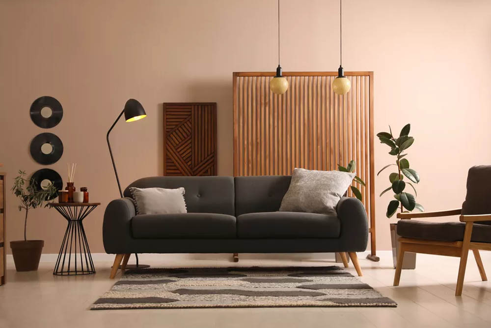 ventajas sofa oscuro